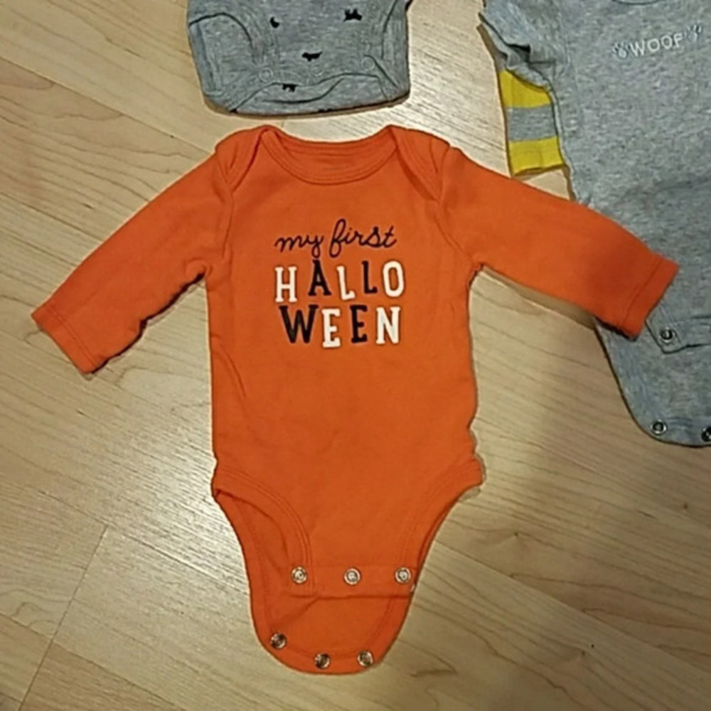 HALLOWEEN ORANGE NEW BORN CARTER'S BODEYSUIT